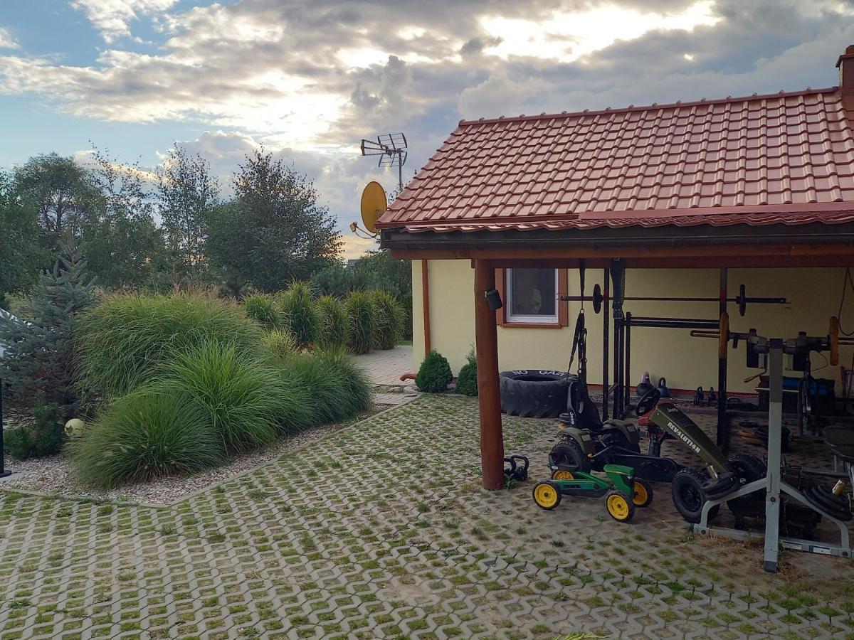 Domki I Pokoje Goscinne A A Malinowscy Stegna  Buitenkant foto