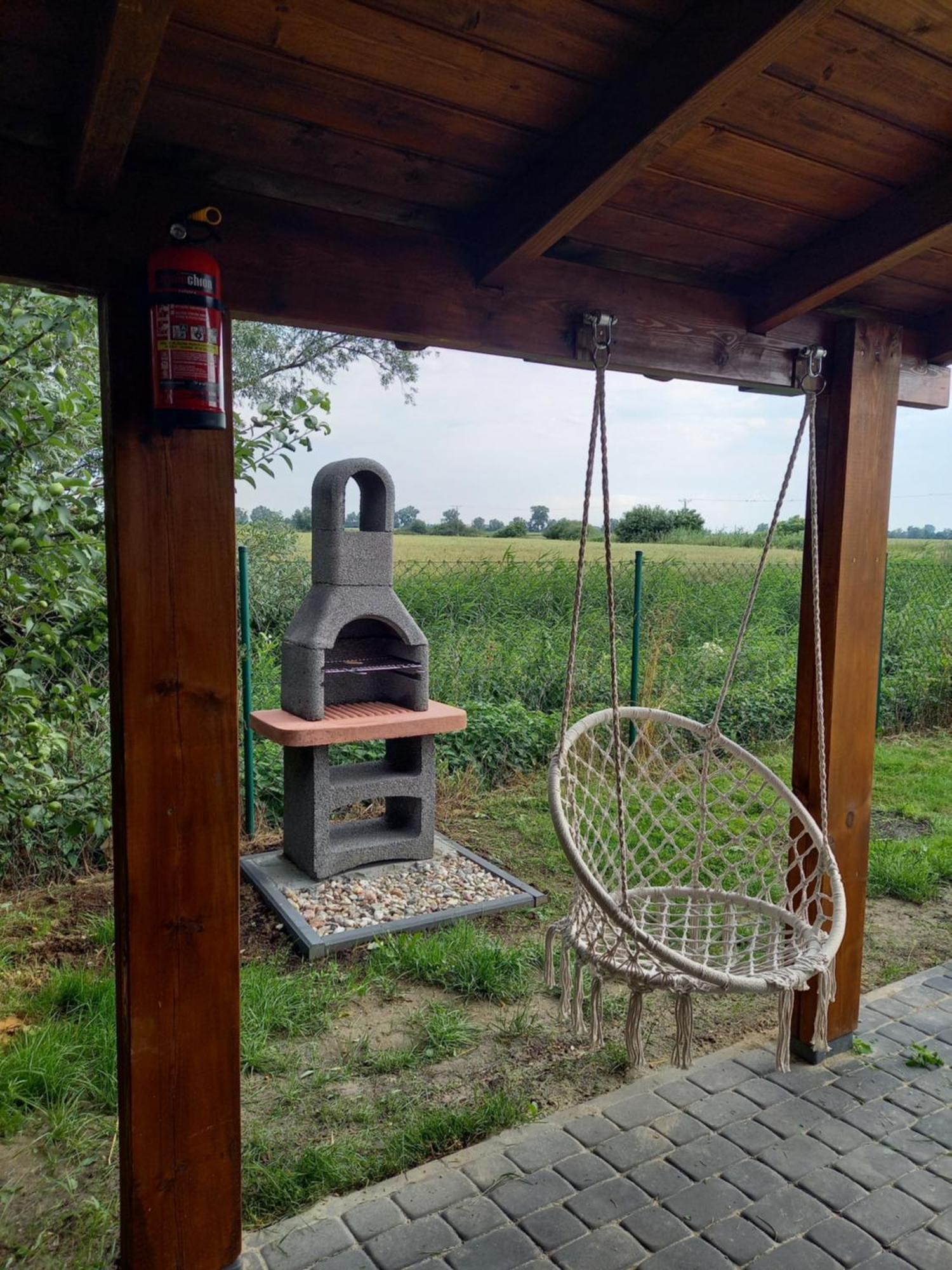 Domki I Pokoje Goscinne A A Malinowscy Stegna  Buitenkant foto