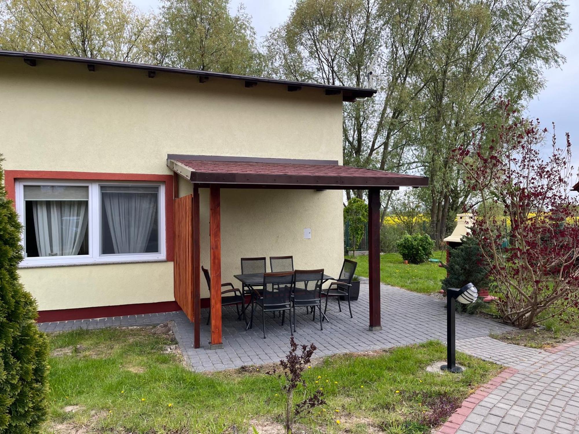 Domki I Pokoje Goscinne A A Malinowscy Stegna  Buitenkant foto
