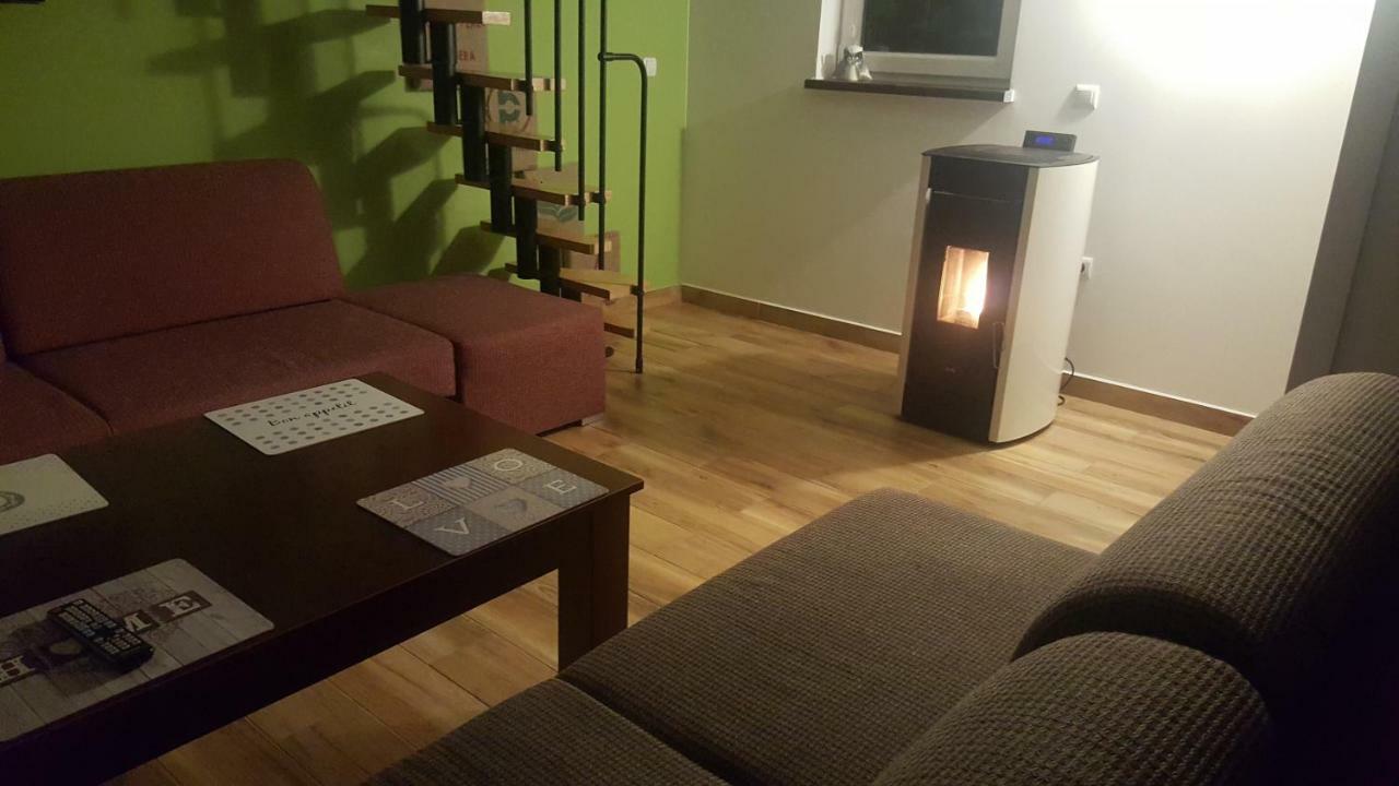 Domki I Pokoje Goscinne A A Malinowscy Stegna  Buitenkant foto